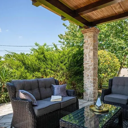 Amneris Holiday home